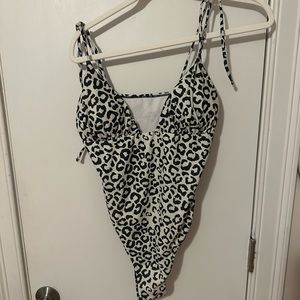 SHEIN Cheetah Print One Piece